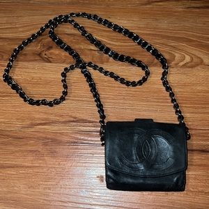 COPY - CHANEL LAMBSKIN MINI- 4×4×1 WALLET WITH STRAP